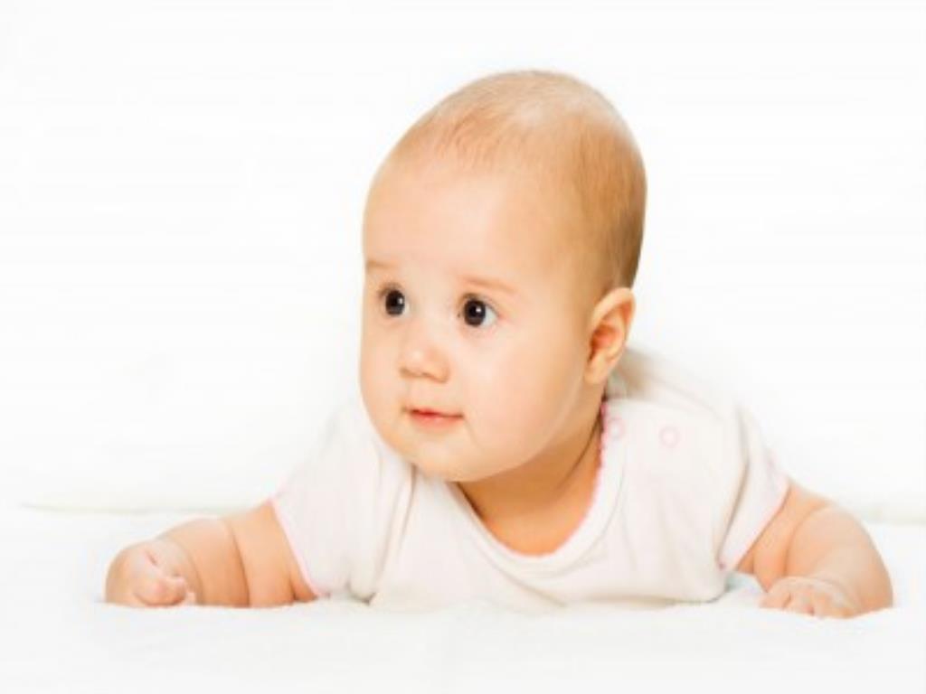 Второй месяц жизни ребенка. Колики у новорожденных.