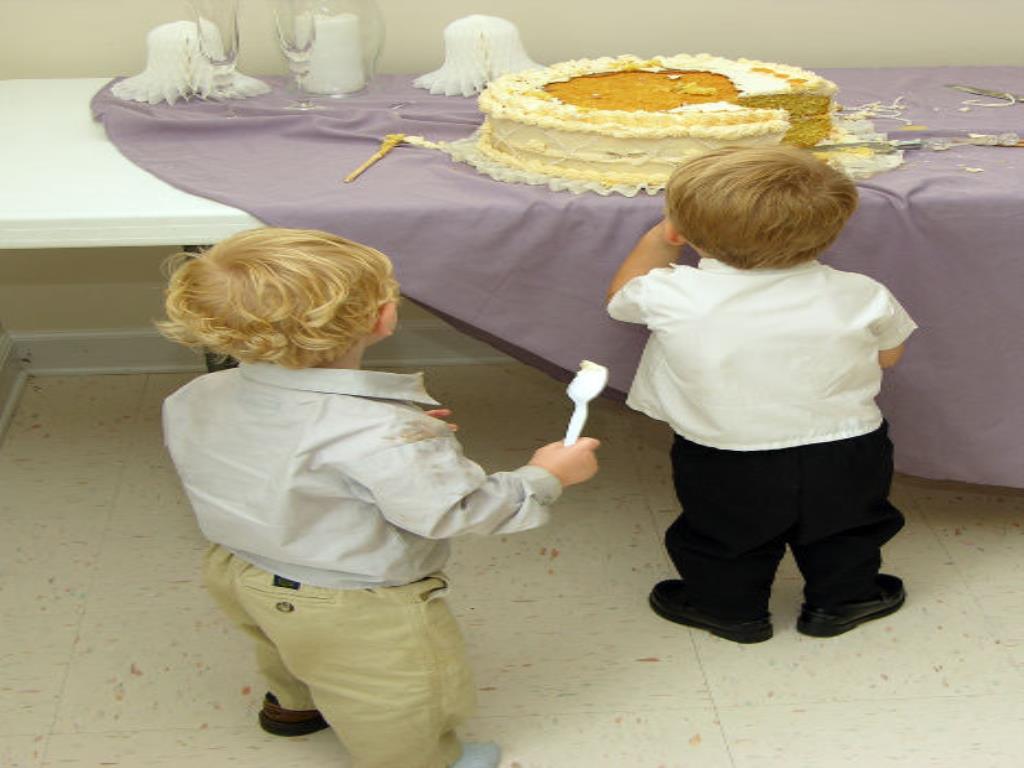 как накормить ребенка