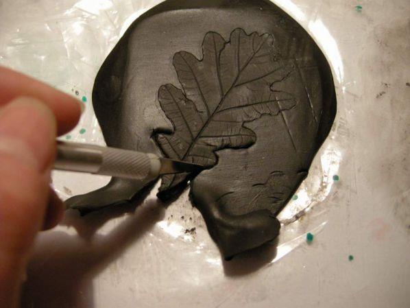 вирізання листочка