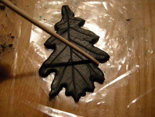 листочок з глини