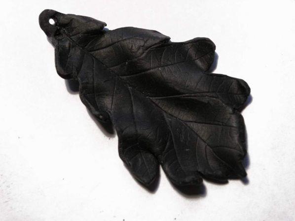 листочок з глини